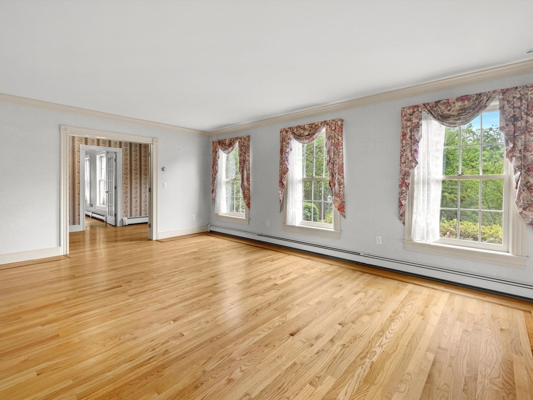 Single Family Residence at 49 South Street, Grafton MA 01519, Grafton, photo 6 of 42