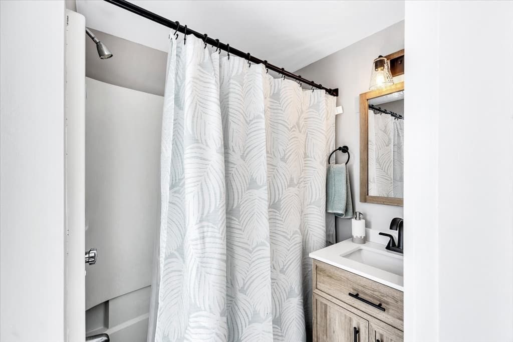 388 Sea St, Barnstable MA 02601 photo 29