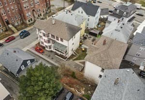 5-9 Family at 34-36 Park St, Fall River MA 02721, photo 8 of 11