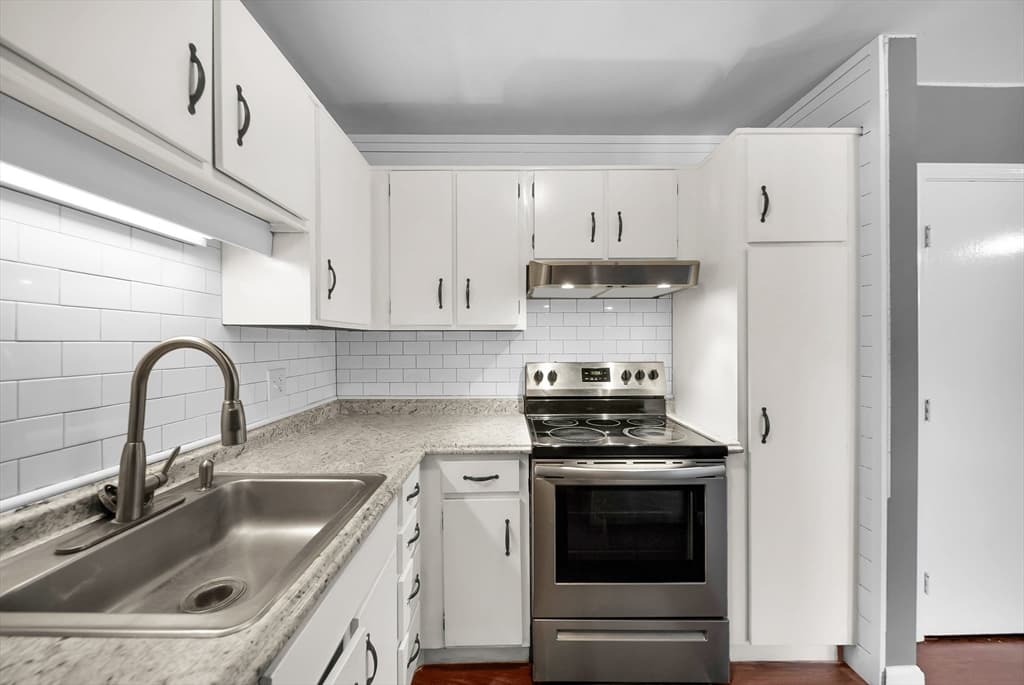 Condominium at 147 Milk St # 16, Westborough MA 01581, photo 10 of 18