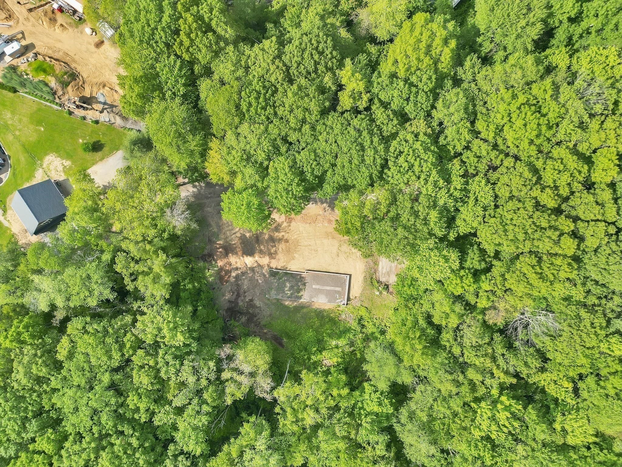 Residential at 50 Fountain Rd, Wales MA 01081, photo 4 of 20