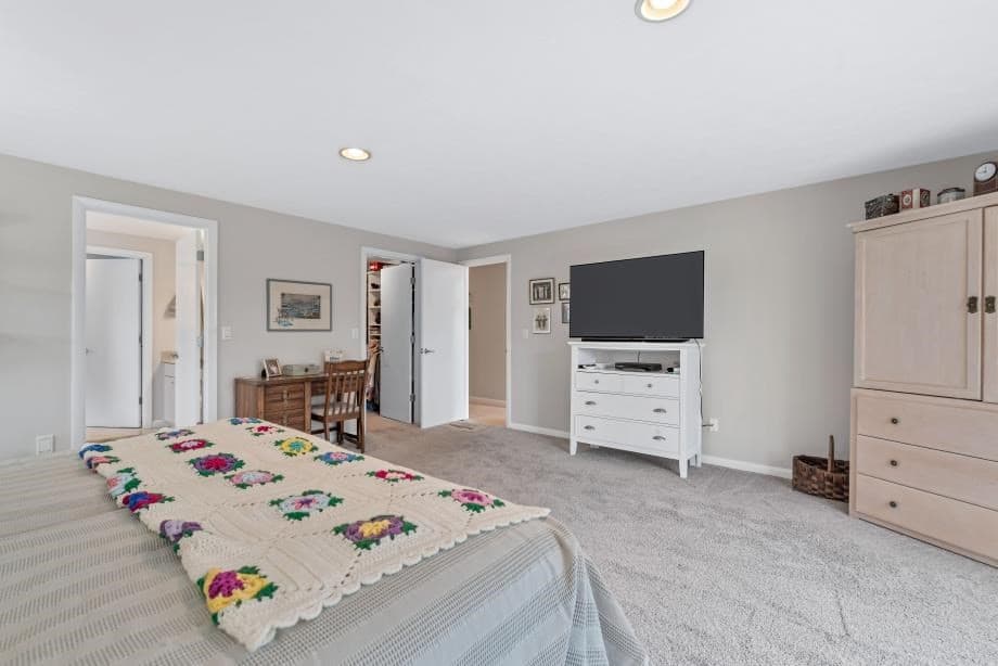Single Family Residence at 35 Punkhorn Point Rd, Mashpee MA 02649, Mashpee, photo 22 of 42