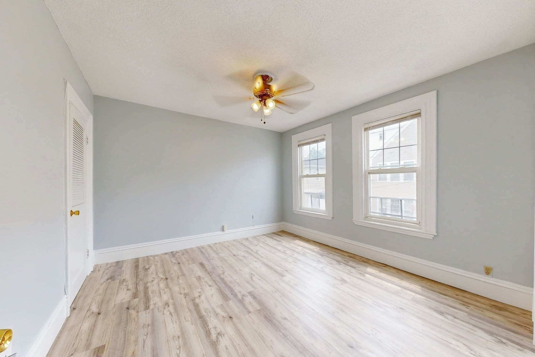 Single Family Residence at 28 Fifield St, Boston MA 02122, photo 11 of 30