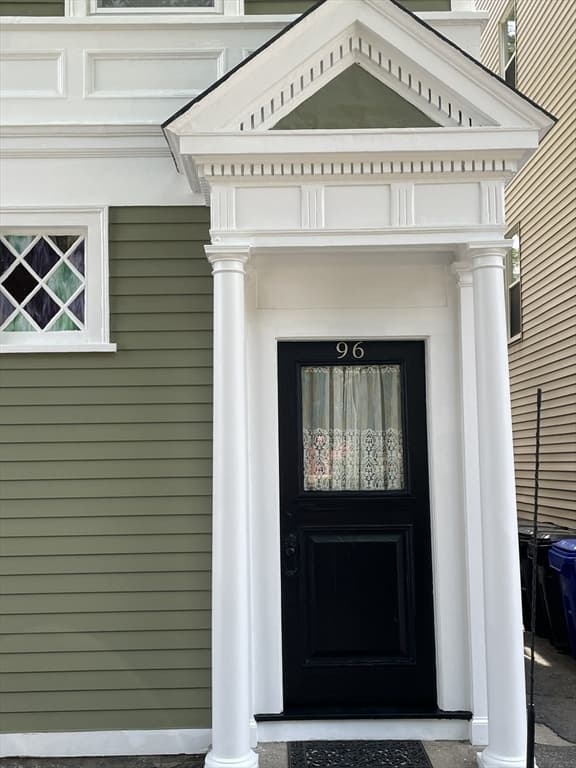 293 Cypress St, Brookline MA 02445 photo 5