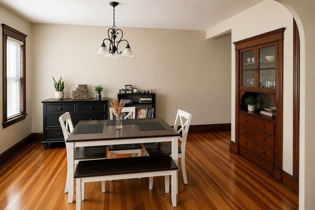 293 Cypress St, Brookline MA 02445 photo 39