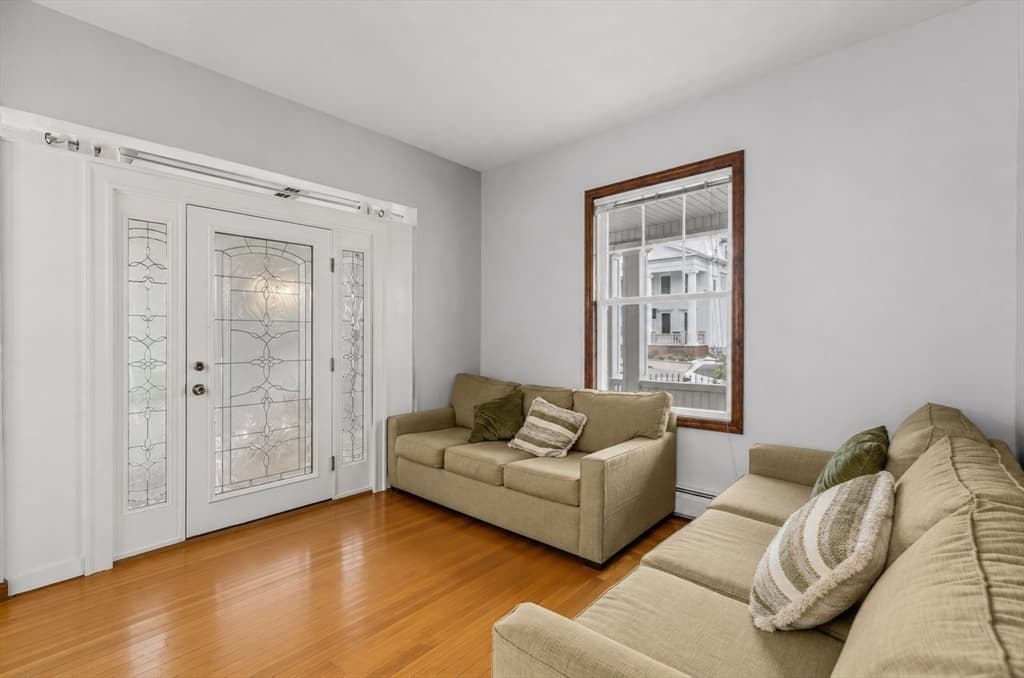 3 Family at 600 Broadway, Fall River MA 02724, photo 3 of 39