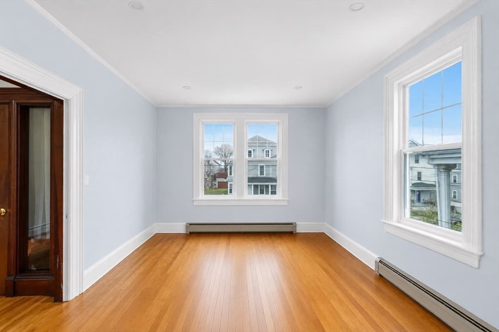 3 Family at 600 Broadway, Fall River MA 02724, photo 21 of 39