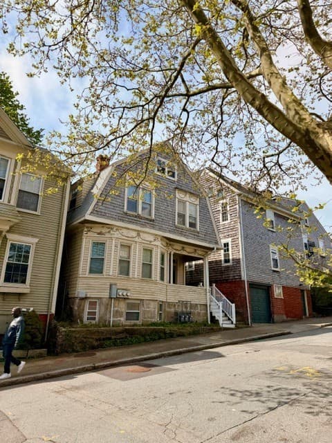 108 School St, New Bedford MA 02740