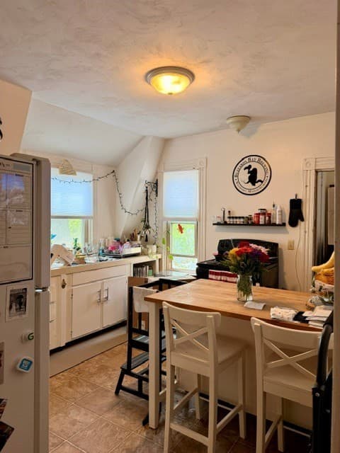 Single Family Residence at 108 School St, New Bedford MA 02740, photo 14 of 15