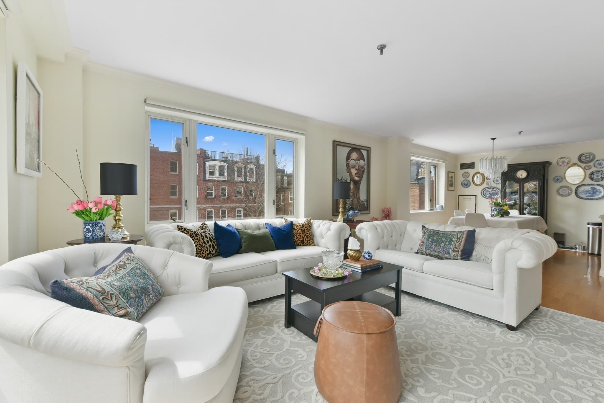 Condominium at 350 North St # 404, Boston MA 02113, photo 2 of 27