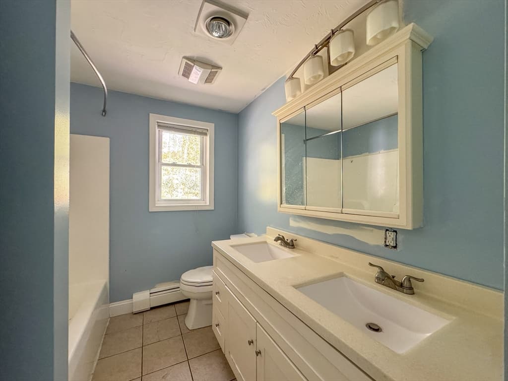 177 Gore Rd, Webster MA 01570 photo 13