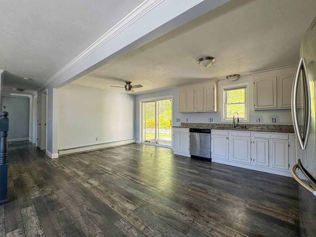 177 Gore Rd, Webster MA 01570 photo 9