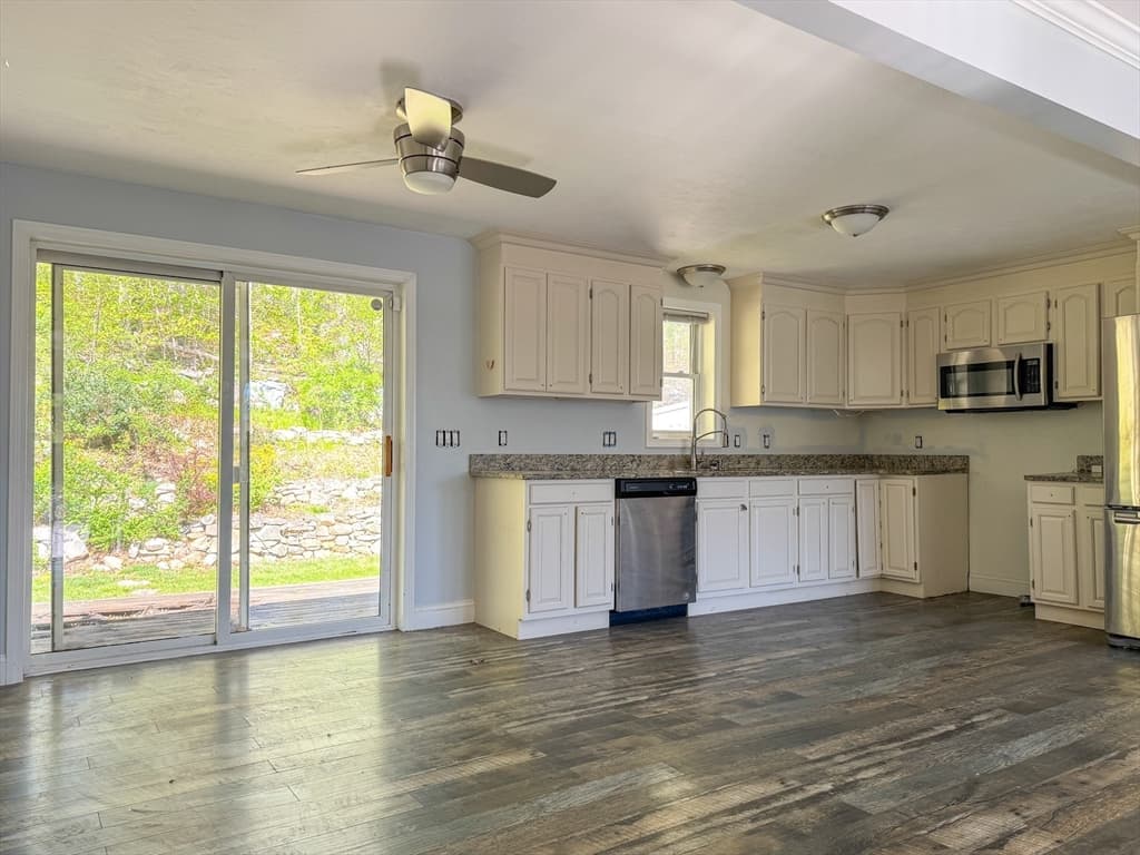 177 Gore Rd, Webster MA 01570 photo 8