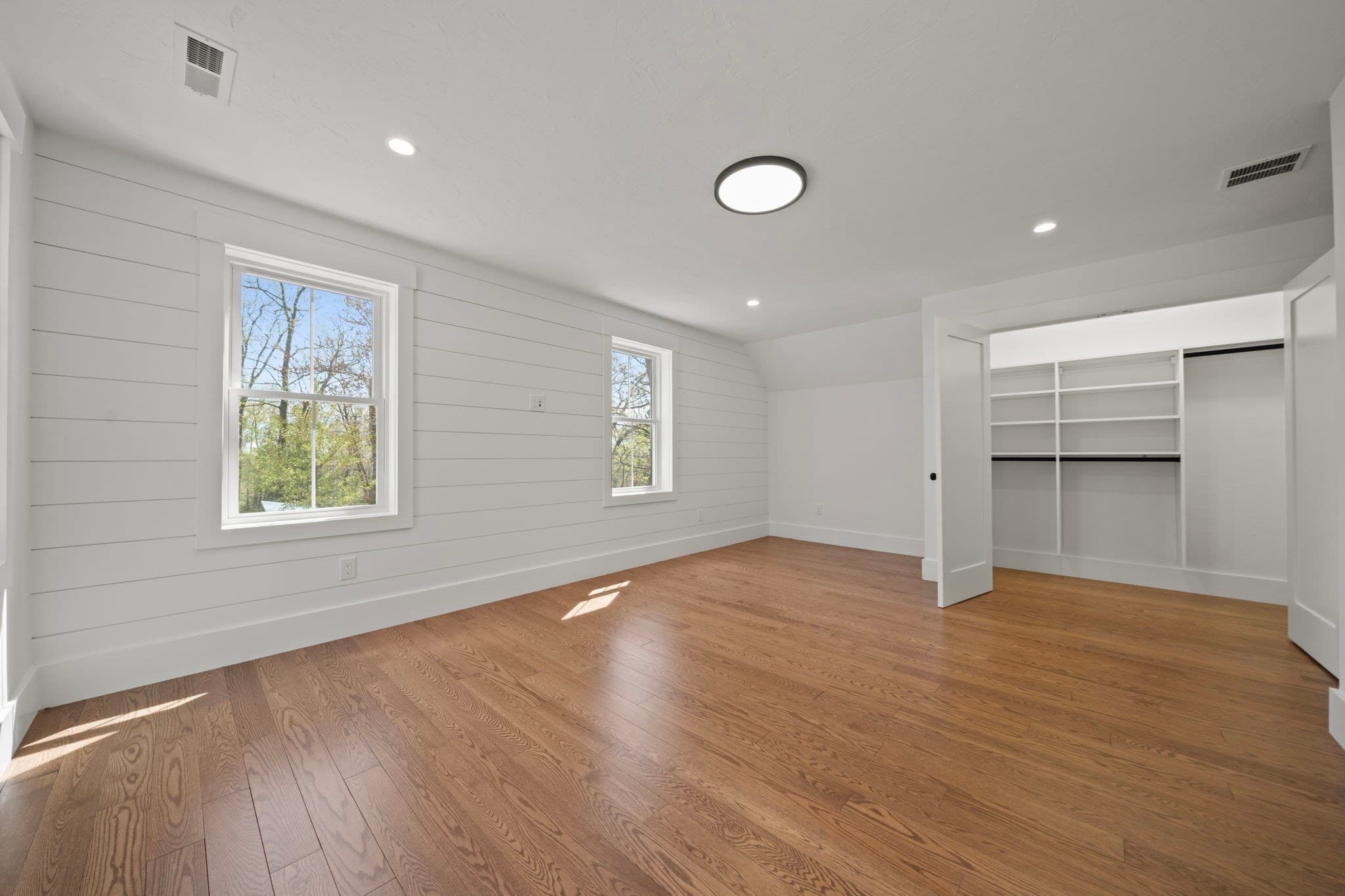Single Family Residence at 301 Maple, Shrewsbury MA 01545, photo 17 of 33