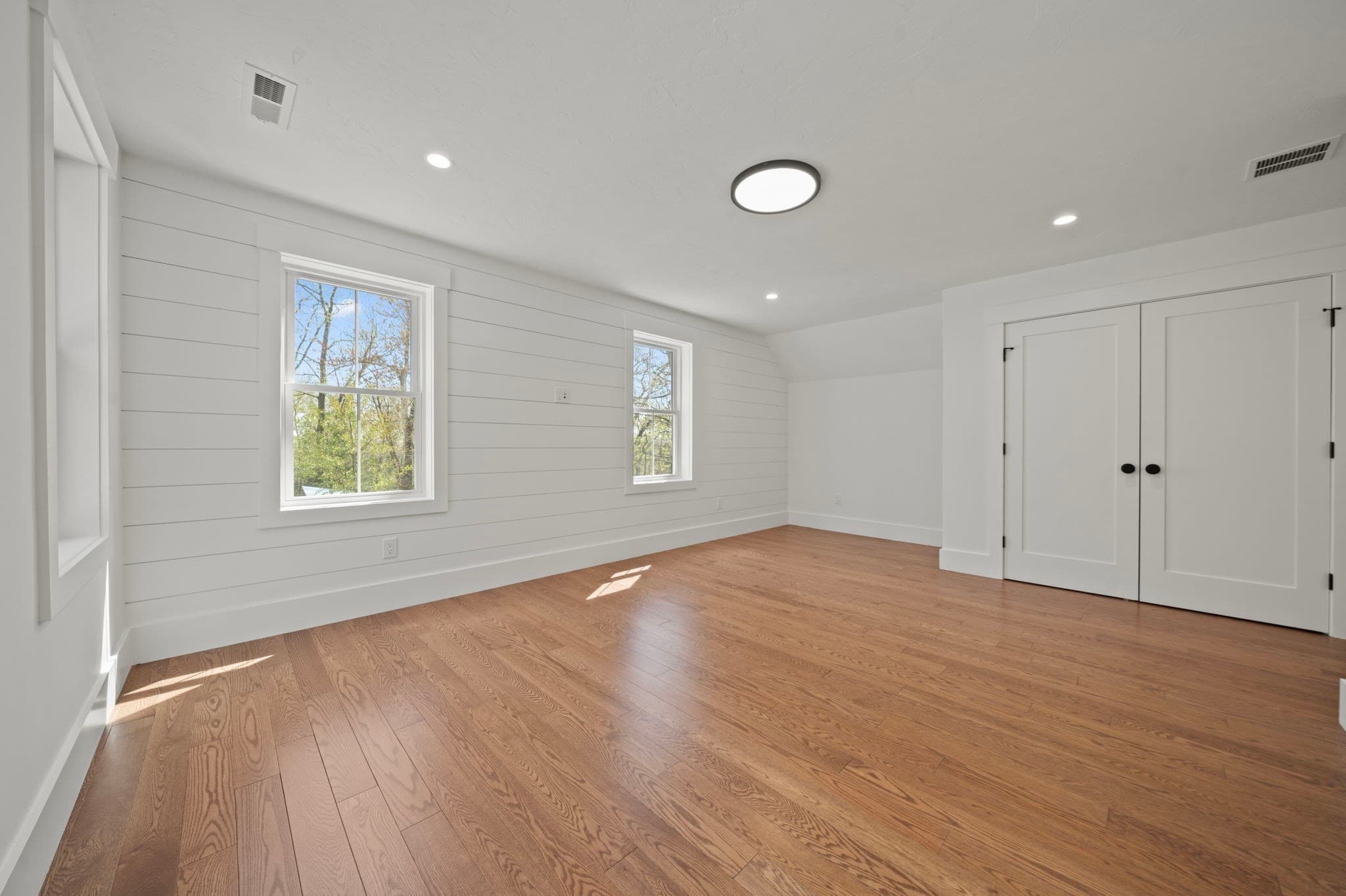 Single Family Residence at 301 Maple, Shrewsbury MA 01545, photo 16 of 33