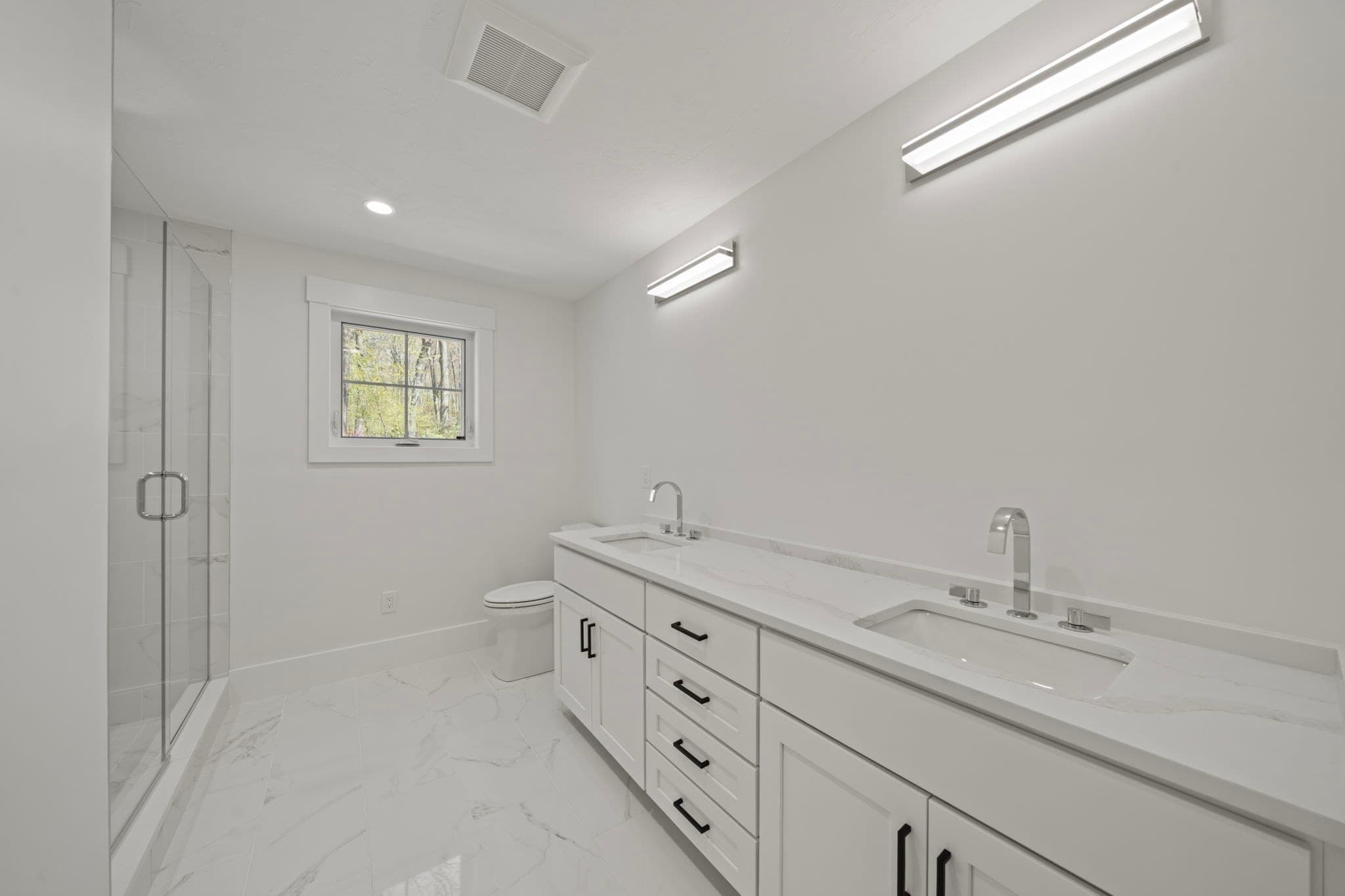 Single Family Residence at 301 Maple, Shrewsbury MA 01545, photo 19 of 33
