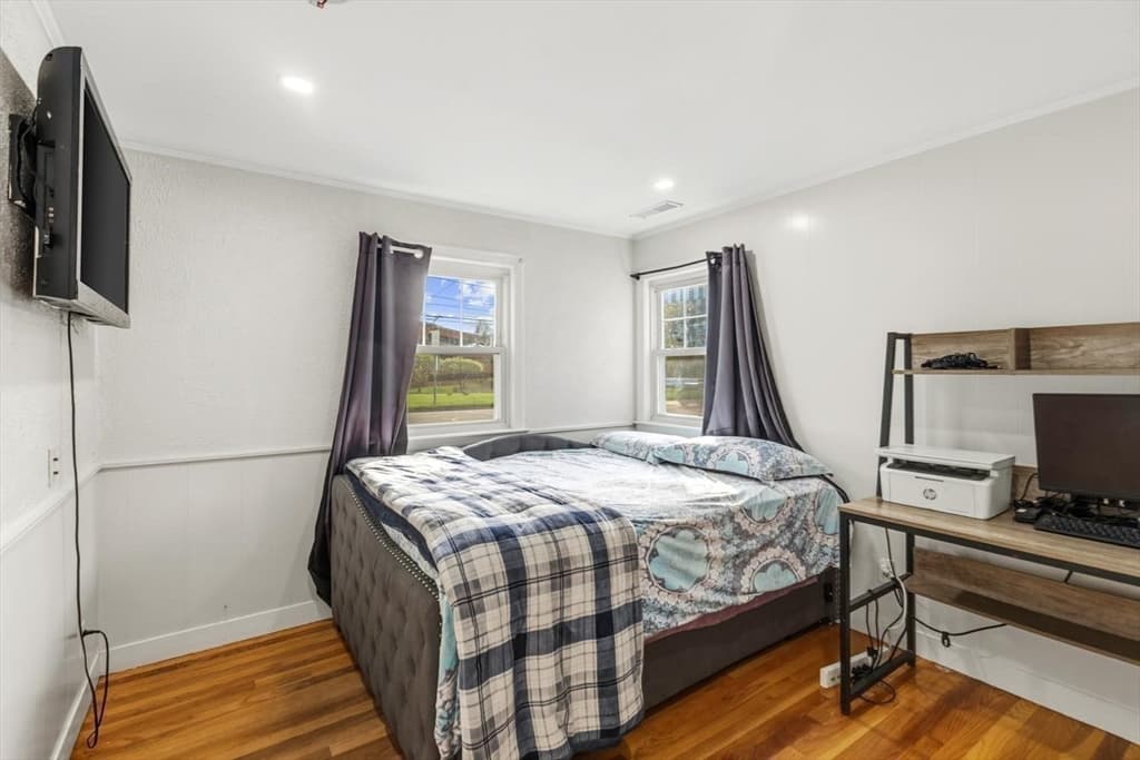 Single Family Residence at 423 Bedford St, Lexington MA 02420, photo 15 of 33