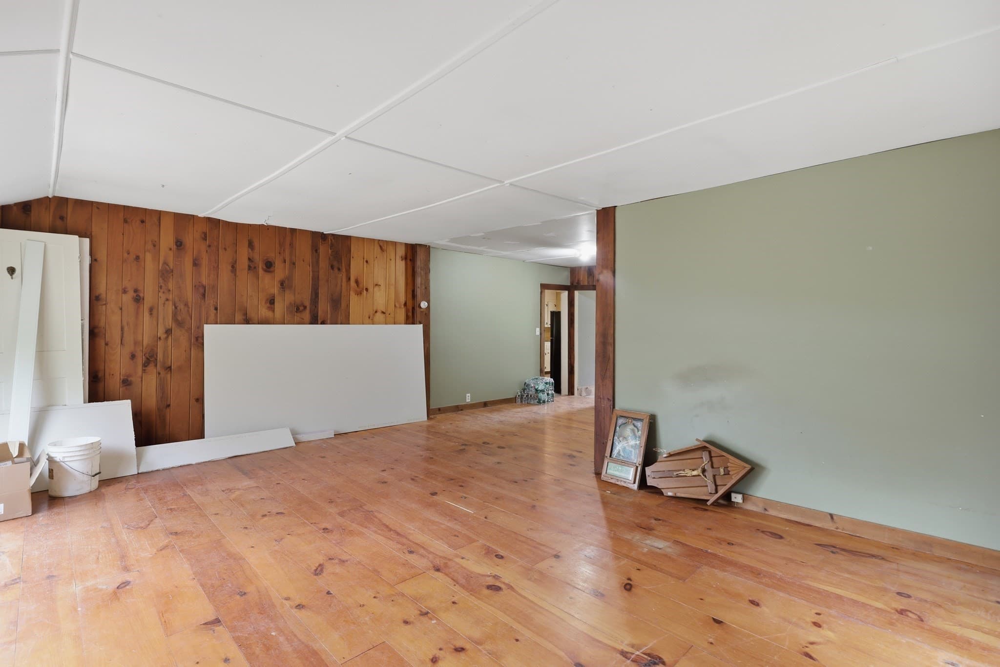 Single Family Residence at 5 Gap Mountain Road, Fitzwilliam NH 03447, Fitzwilliam, photo 11 of 31