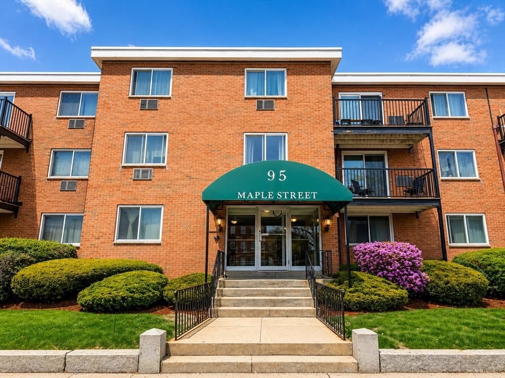 95-99 Maple St # 17, Malden MA 02148