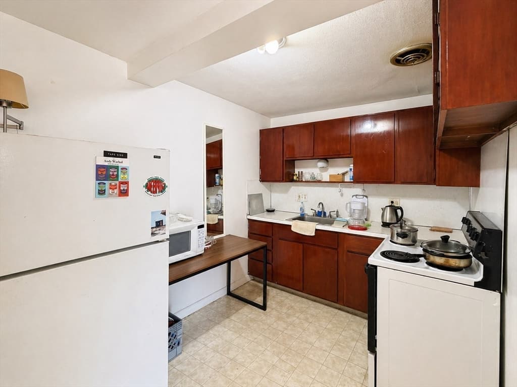 95-99 Maple St # 17, Malden MA 02148 photo 8