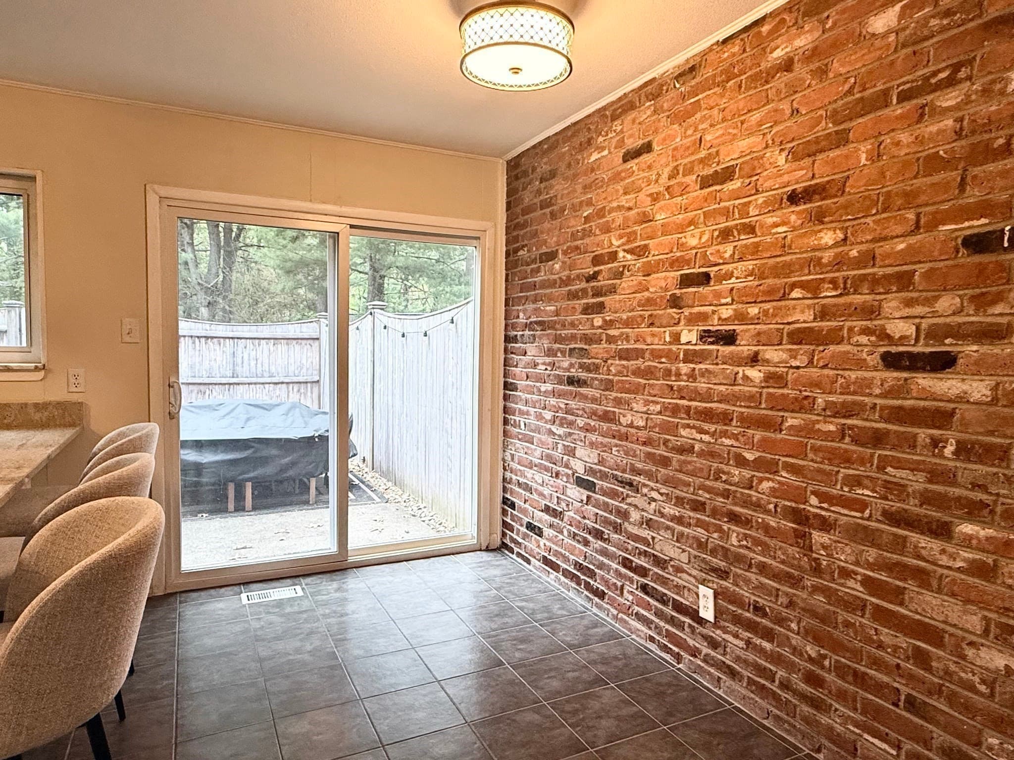 Condominium at 115 Jamestown Drive # 115, Springfield MA 01108, Springfield, photo 10 of 29