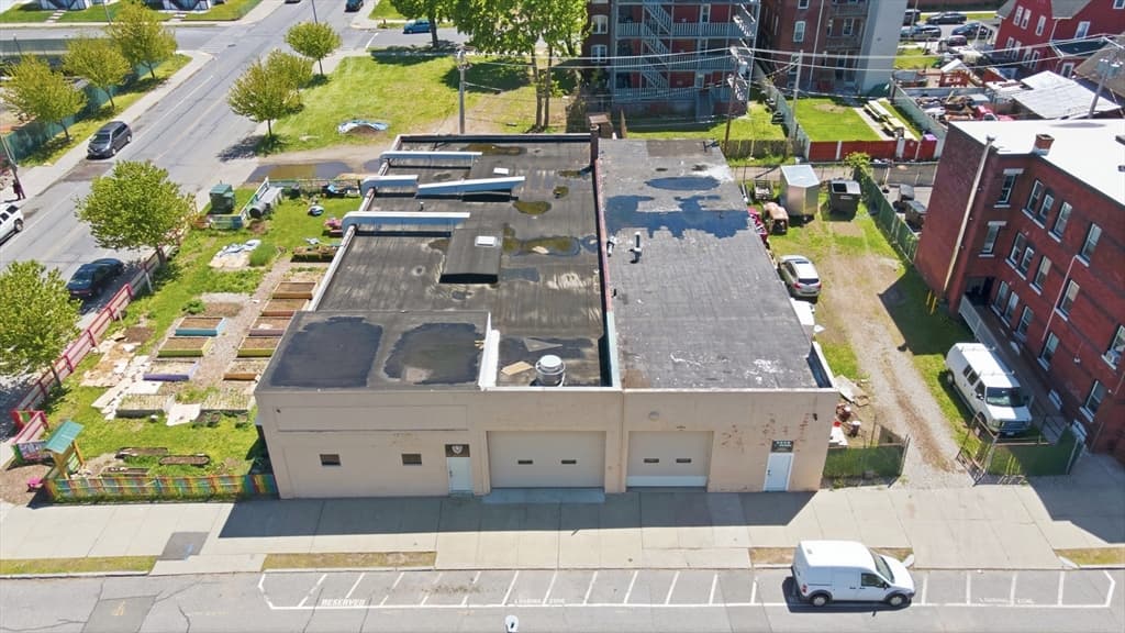 120 Pine St, Holyoke MA 01040 photo 8