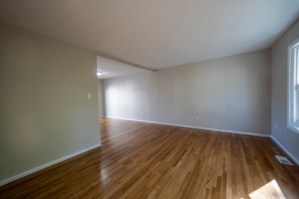 357 Boylston # 3, Lowell MA 01852 photo 4