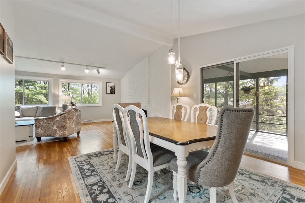 86 Framingham Road, Southborough MA 01772 photo 8