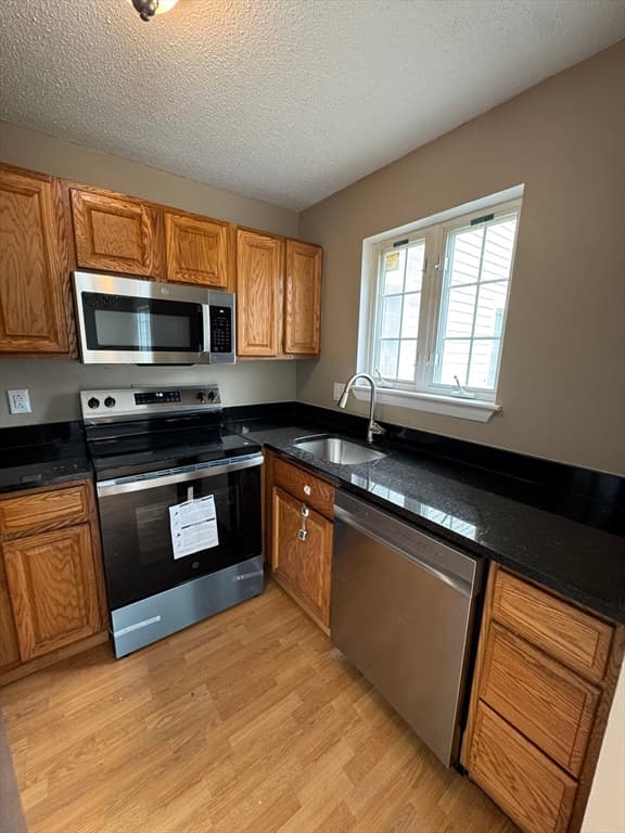 14 Nancy Rd # 6, Easton MA 02375 photo 5