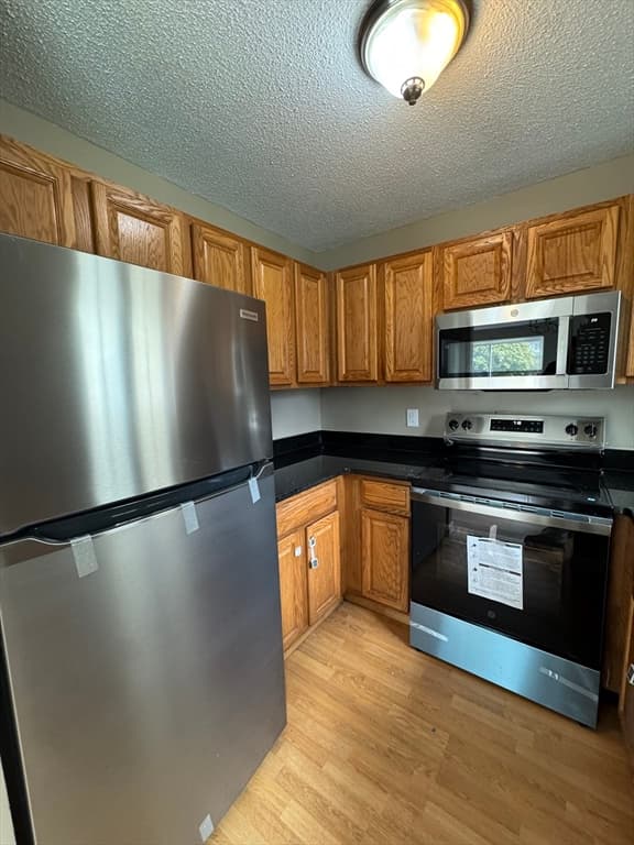 14 Nancy Rd # 6, Easton MA 02375 photo 10