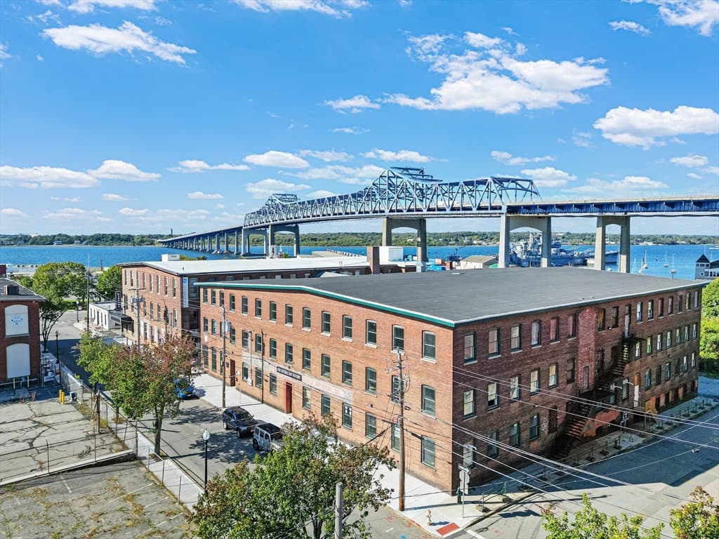28 Anawan St., Fall River MA 02721