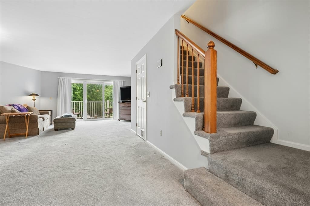 Condominium at 14 Hovey Pond Dr # 14, Grafton MA 01536, Grafton, photo 4 of 29