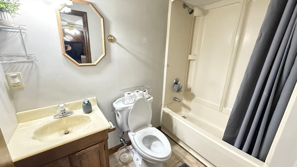 83 Ash St, Spencer MA 01562 photo 14