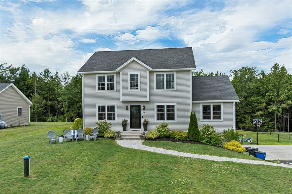 110 Kennybeck Ct, New Ipswich NH 03071