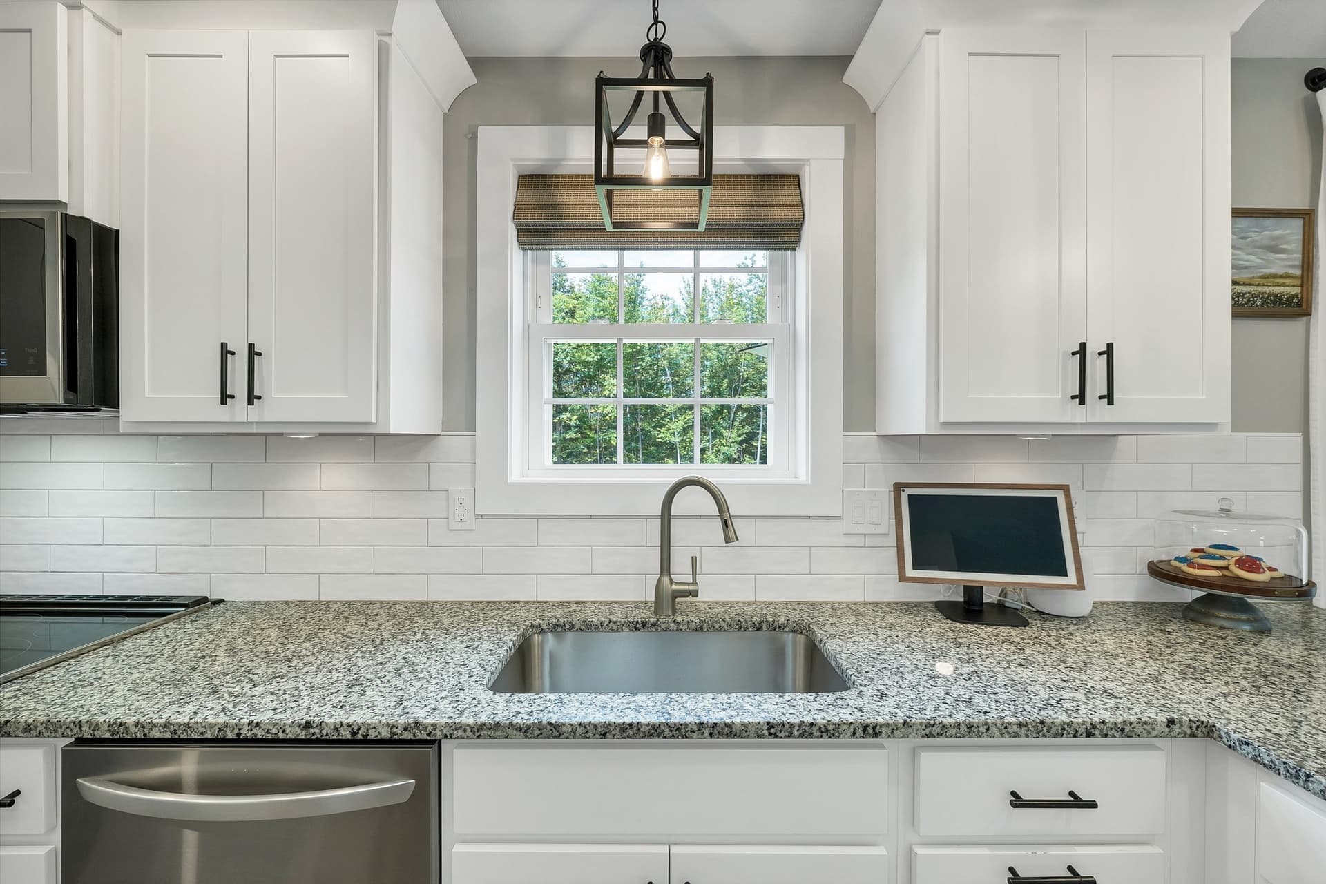 Single Family Residence at 110 Kennybeck Ct, New Ipswich NH 03071, photo 14 of 40