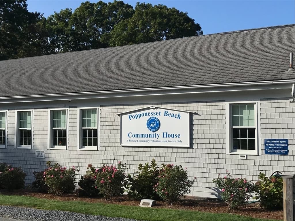 Single Family Residence at 21 Uncatena Rd, Mashpee MA 02649, photo 28 of 35