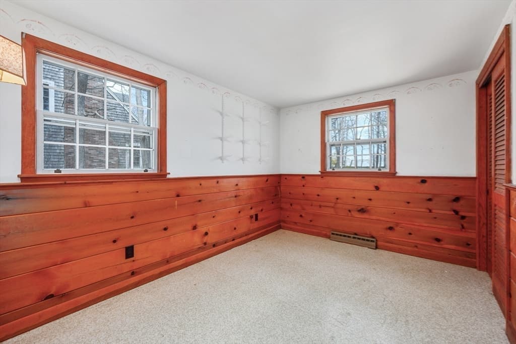 Single Family Residence at 21 Uncatena Rd, Mashpee MA 02649, photo 18 of 35