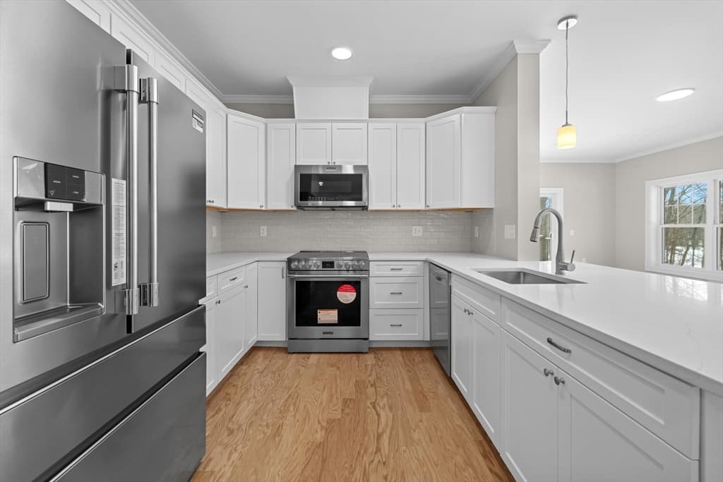 485 Blue Hills Parkway # 39, Milton MA 02186 photo 6