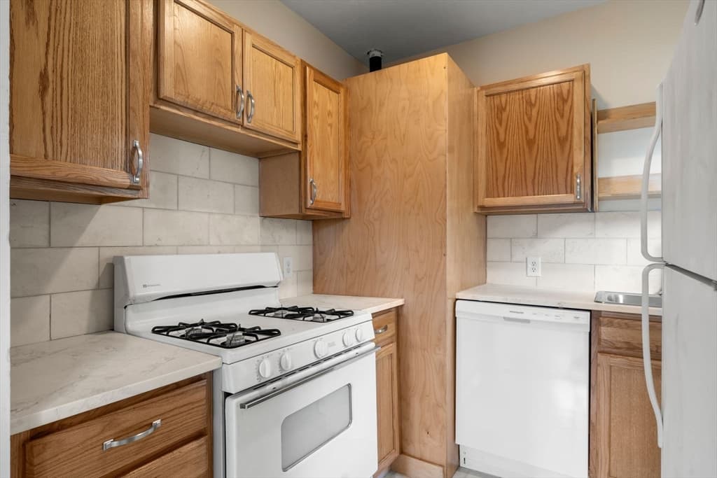 Commercial Sale at 41 Summer Street, Kingston MA 02364, Kingston, photo 10 of 28
