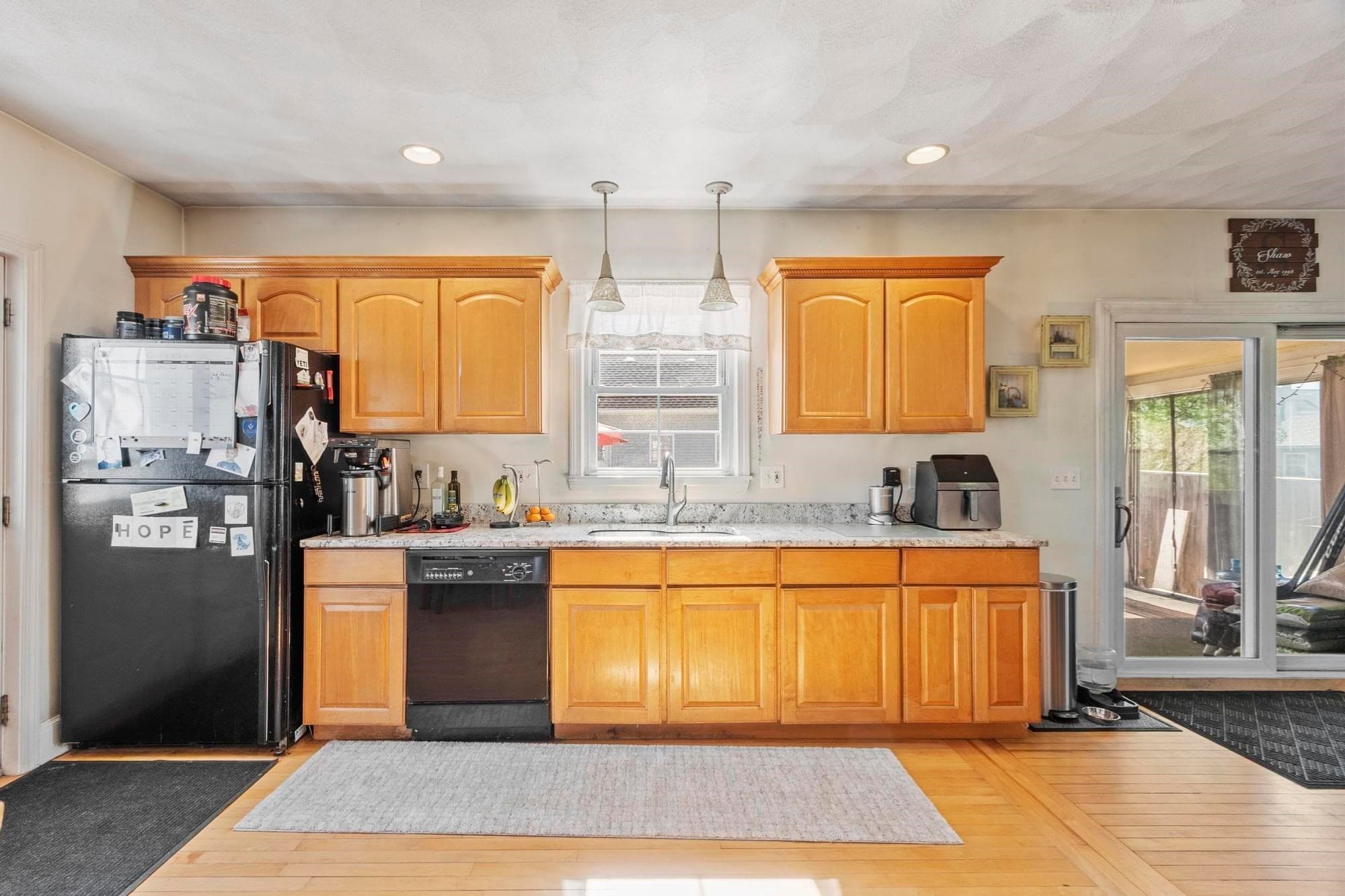 Single Family Residence at 3 Southwick Rd, Peabody MA 01960, Peabody, photo 3 of 42