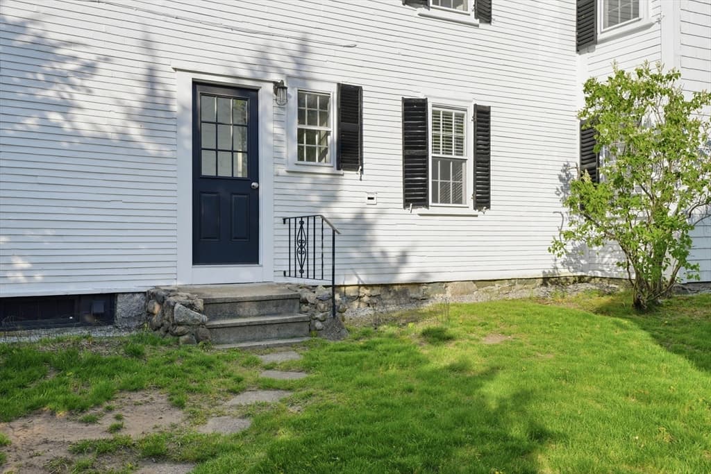 198 South Street # A, Hingham MA 02043 photo 3