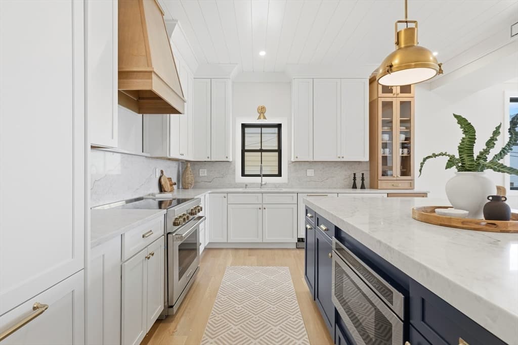 Single Family Residence at 847 E 5th St # 2, Boston MA 02127, Boston, photo 7 of 24