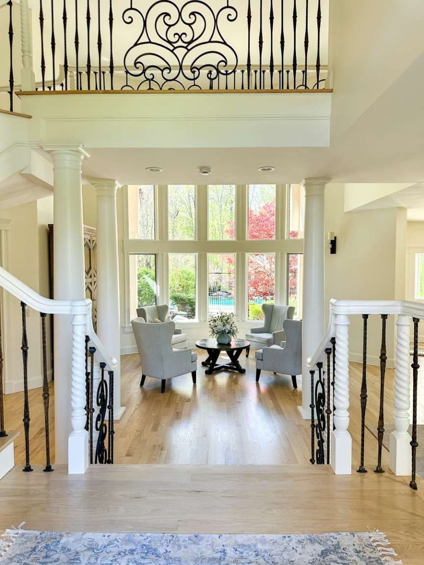 Single Family Residence at 37 Putnam Hill Road, Sutton MA 01590, photo 2 of 42