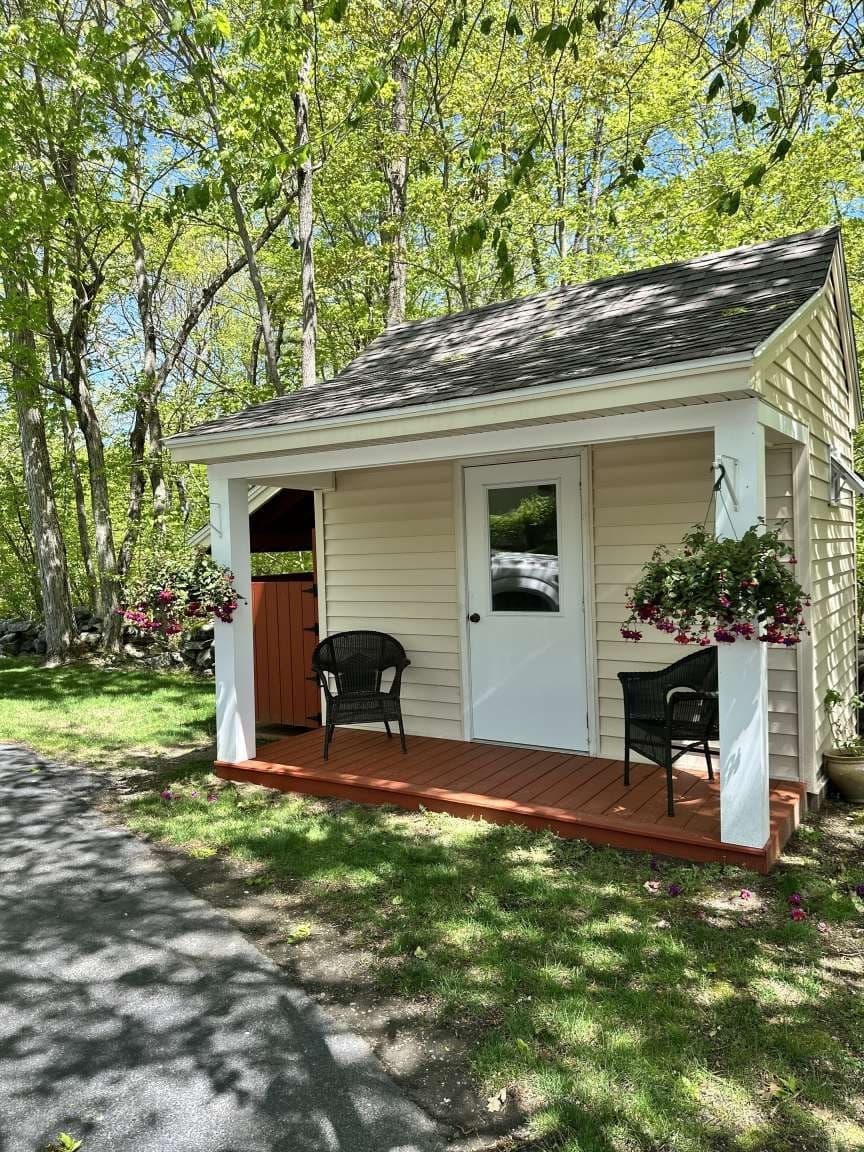 Single Family Residence at 37 Putnam Hill Road, Sutton MA 01590, photo 42 of 42
