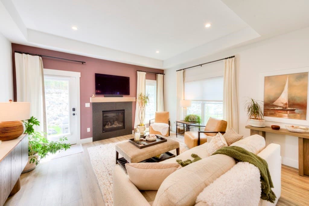 Condominium at 21 Salisbury Hill Blvd # 0, Worcester MA 01609, photo 9 of 42
