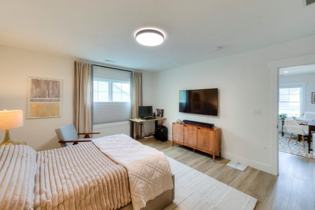 Condominium at 21 Salisbury Hill Blvd # 0, Worcester MA 01609, photo 33 of 42