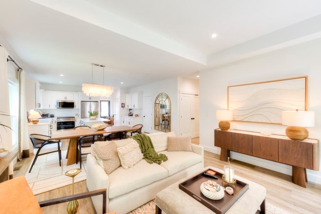 Condominium at 21 Salisbury Hill Blvd # 0, Worcester MA 01609, photo 11 of 42