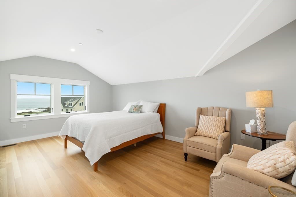 Condominium at 163 Atlantic Rd # 6, Gloucester MA 01930, Gloucester, photo 13 of 18