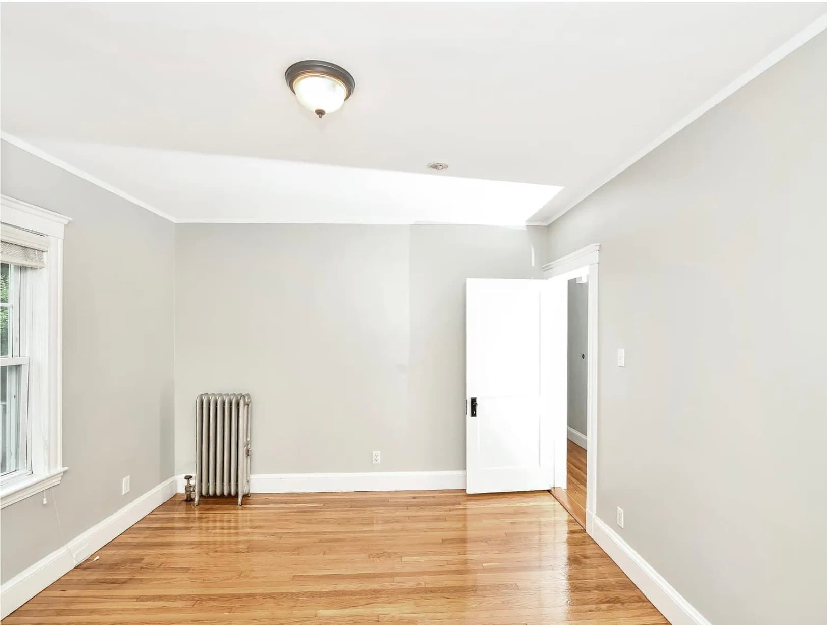 Condominium at 559 Adams St # 2, Boston MA 02124, Boston, photo 4 of 10