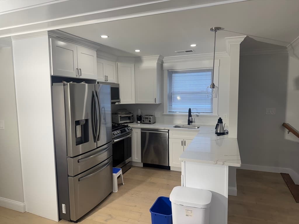 Condominium at 17 Cherry St # 2, Medford MA 02155, photo 7 of 25
